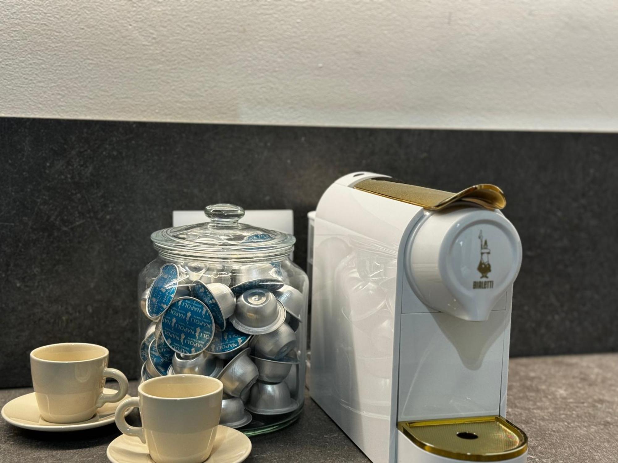 Regina Milano In Corso Lodi - Sky Tv, Wifi E Breakfast Box Διαμέρισμα Εξωτερικό φωτογραφία