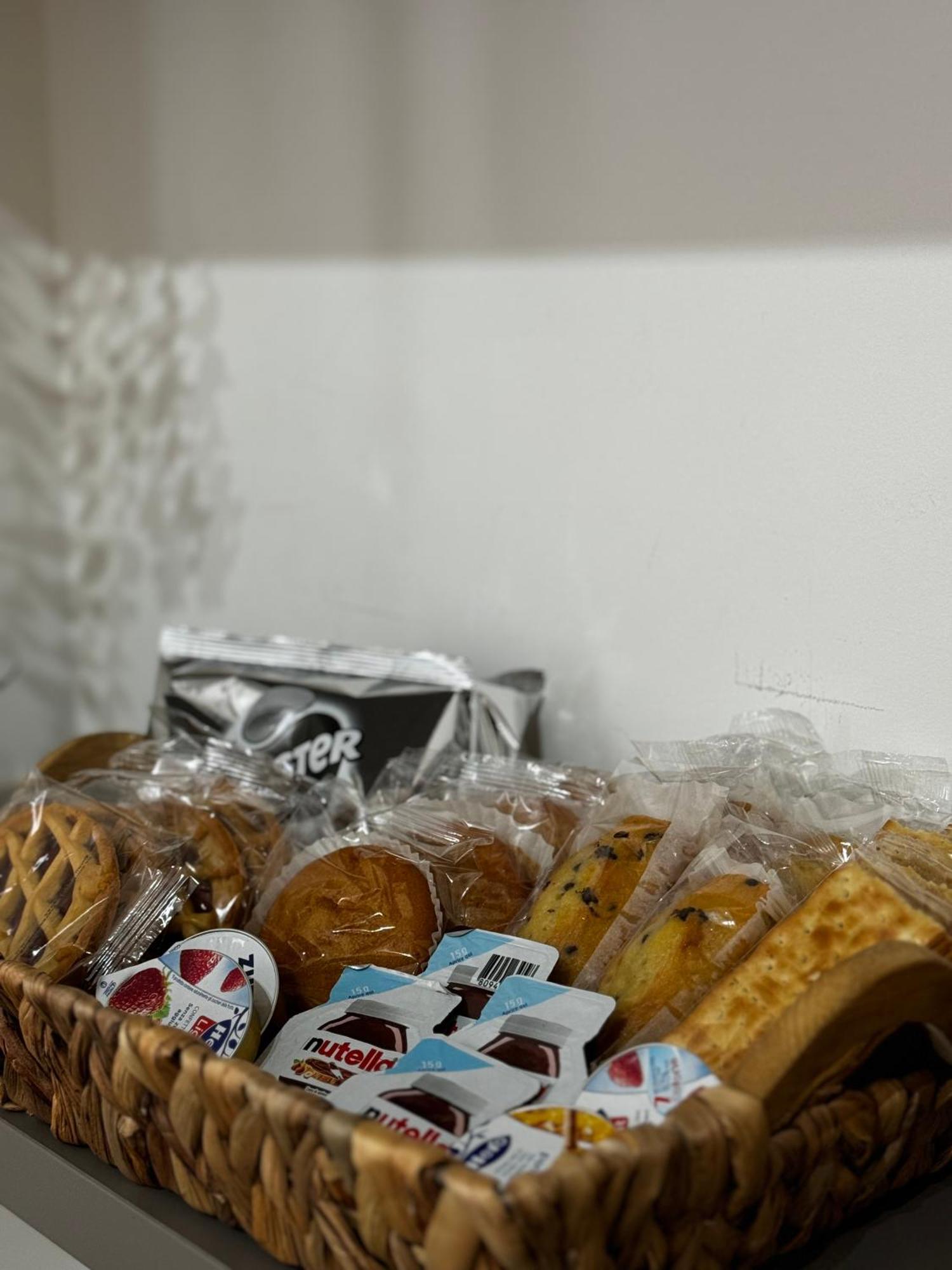 Regina Milano In Corso Lodi - Sky Tv, Wifi E Breakfast Box Διαμέρισμα Εξωτερικό φωτογραφία