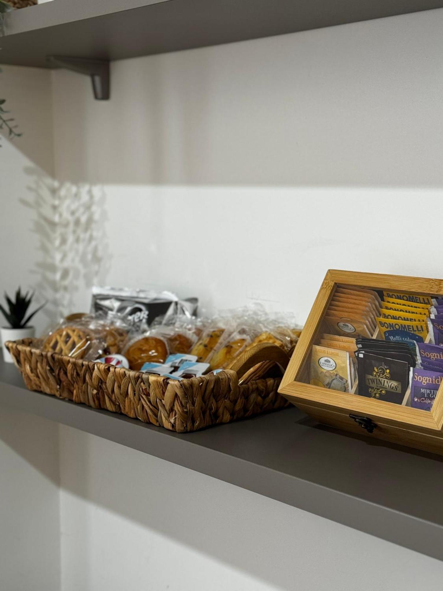 Regina Milano In Corso Lodi - Sky Tv, Wifi E Breakfast Box Διαμέρισμα Εξωτερικό φωτογραφία